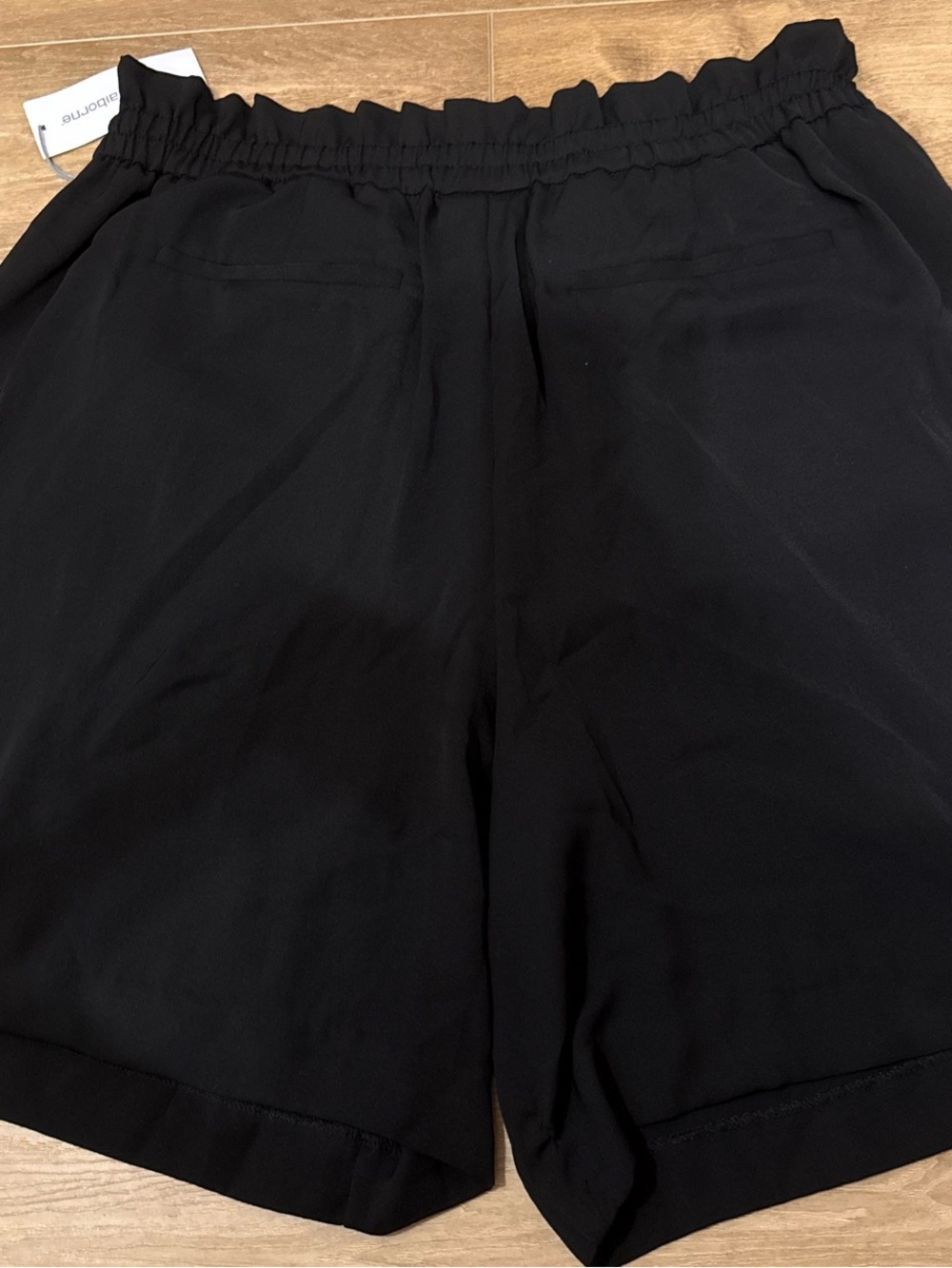 Liz Claiborne Black Elastic Waist Bermuda Shorts